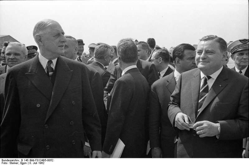 Spurensuche Franz Josef Strauß: Militärische Ambitionen beim deutschen Einstieg in die Atomenergie